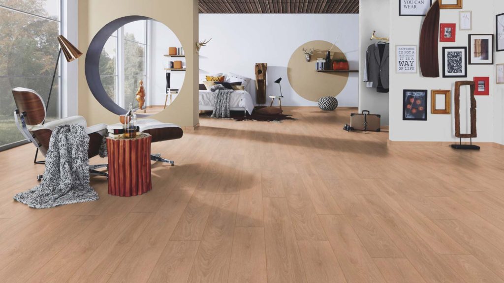 Light Brushed Oak German Laminate Flooring